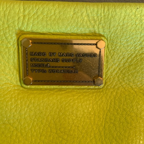 MARC JACOBS CLASSIC Q PERCY - Picture 3 of 9